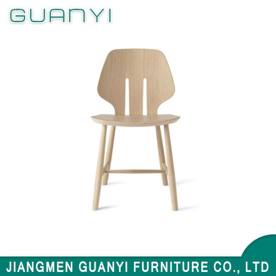 Silla de comedor de muebles de madera maciza de diseño nórdico