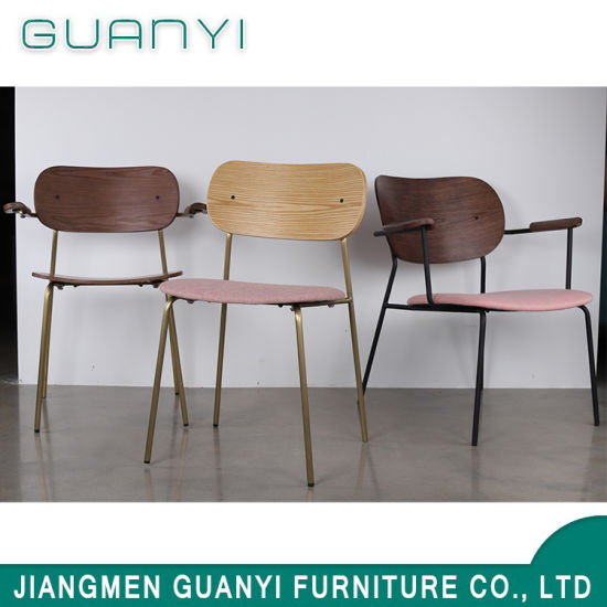 Silla de comedor de muebles de metal nuevo moderno