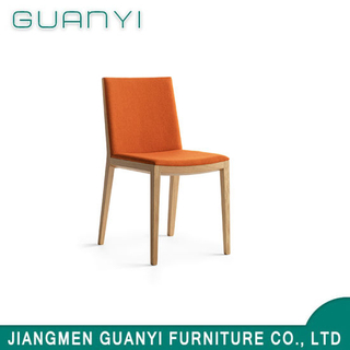 2019 Nueva llegada Silla de madera suave Silla de comedor