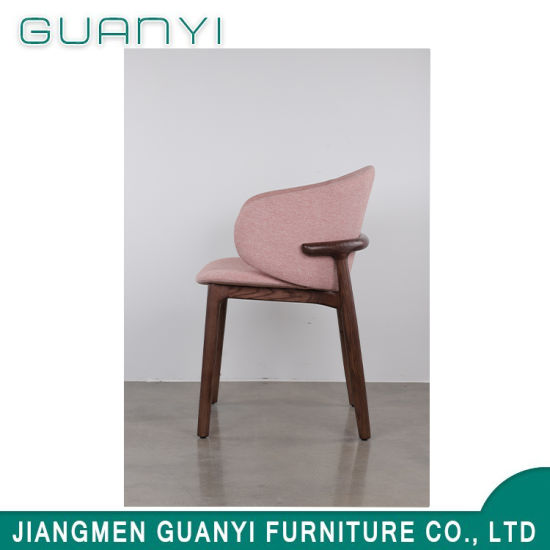 Silla de comedor simple de Europa del Norte