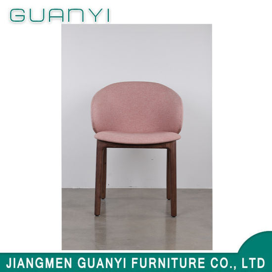 Silla de comedor simple de Europa del Norte